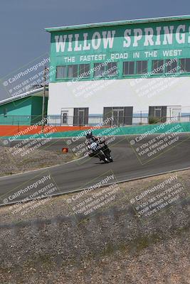 media/Apr-20-2025-AHRMA (Sun) [[393a79c373]]/Race/Group 4/Turn 4b/